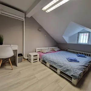 Lambo's Corner - Guest Guest house Varna